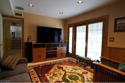 19 Berkeley Ter, Livingston, NJ 07039 - Photo 26