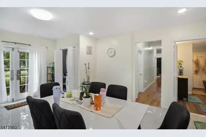 21 Lawrence St, Bloomfield, NJ 07003 - Photo 4