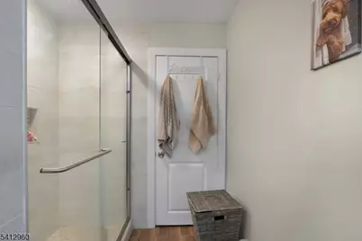 21 Lawrence St, Bloomfield, NJ 07003 - Photo 8