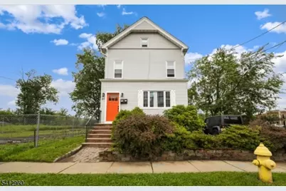 21 Lawrence St, Bloomfield, NJ 07003 - Photo 1