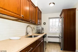 16D Troy Dr, Springfield, NJ 07081 - Photo 4