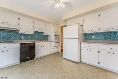 21 Slope Dr, Mansfield Township, NJ 07840 - Photo 10