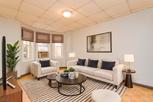 510 Washington Ave Apt, Kenilworth, NJ 07033 - Photo 1