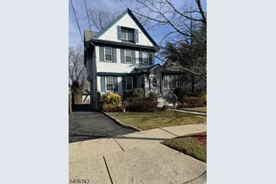 239 Washington Pl, Hasbrouck Heights, NJ 07604 - Photo 2