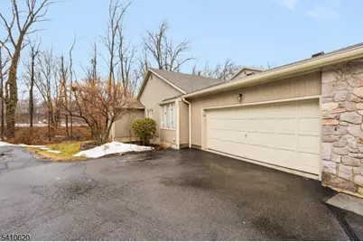 35 Roberts Cir, Bernards Township, NJ 07920 - Photo 30