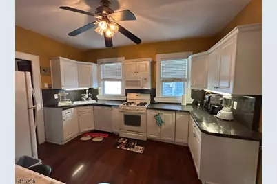 84 Crawford St #2, East Orange, NJ 07018 - Photo 2