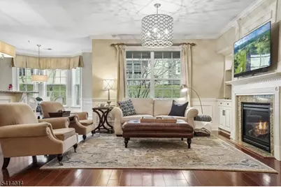 4 Slate Ct #C1, Woodland Park, NJ 07424 - Photo 4