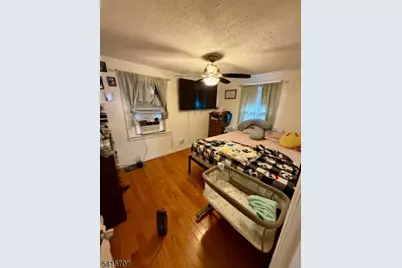 24 Hollywood Ave, Hillside, NJ 07205 - Photo 16