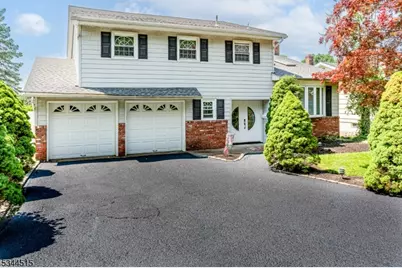 34 Lincoln St, Roseland, NJ 07068 - Photo 1