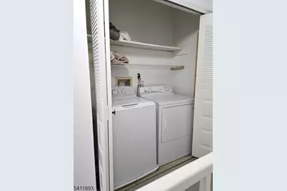 27 Woodward Ln, Bernards Township, NJ 07920 - Photo 10