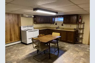 5 Sydney Pl, Manville, NJ 08835 - Photo 10