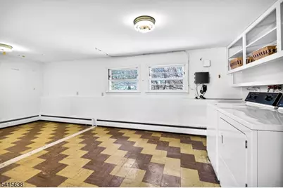 113 Crest Dr, Berkeley Heights Township, NJ 07922 - Photo 22