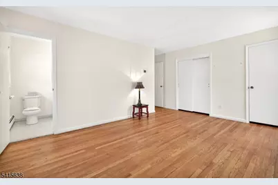 113 Crest Dr, Berkeley Heights Township, NJ 07922 - Photo 24