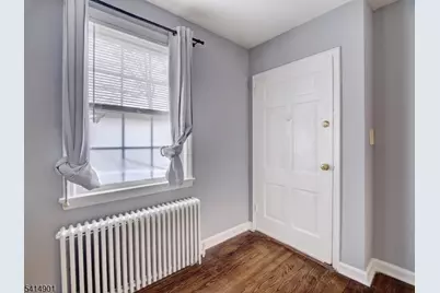 251B Elmwood Ave #C, Maplewood, NJ 07040 - Photo 2