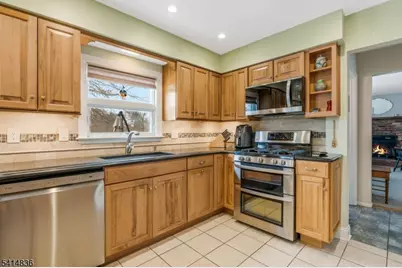 124 Howell Dr, Branchburg Township, NJ 08876 - Photo 10