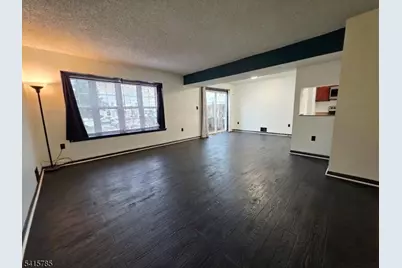 86 Almond Dr, Franklin Township, NJ 08873 - Photo 4