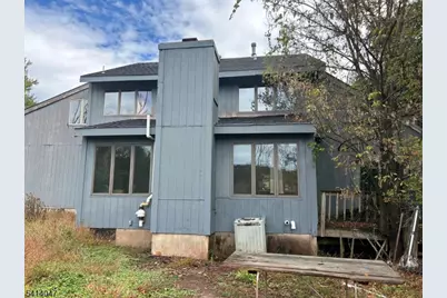 6 Firethorn Dr, Holland Township, NJ 08848 - Photo 2