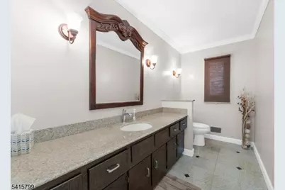 300 Old York Road, Raritan Township, NJ 08822 - Photo 14