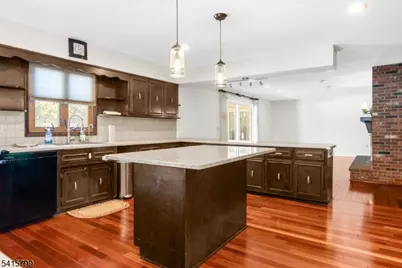 300 Old York Road, Raritan Township, NJ 08822 - Photo 6