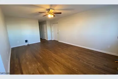 35 So Willow St #B4, Montclair, NJ 07042 - Photo 6