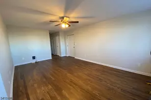 35 S Willow St, Montclair, NJ 07042 - Photo 6