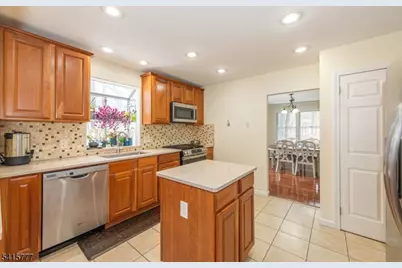 37 Mount Hope Rd, Rockaway Township, NJ 07866 - Photo 18