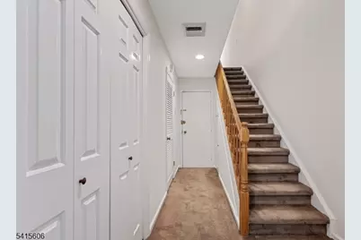 300 Gorge Rd #25, Cliffside Park, NJ 07010 - Photo 24