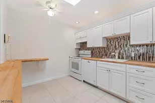 300 Gorge Rd, Cliffside Park, NJ 07010 - Photo 6