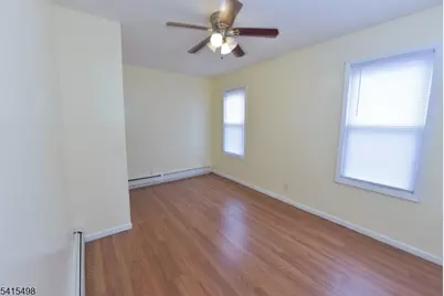 117 Scheerer Ave, Newark, NJ 07112 - Photo 6