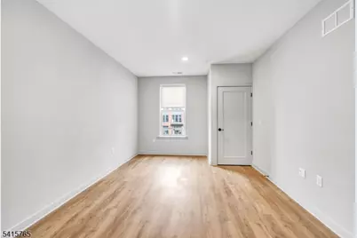 51 Okner Pkwy #2013, Livingston Twp., NJ 07039 - Photo 14