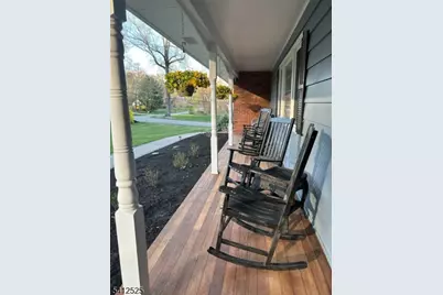 5 Parkwood Rd, Roxbury Township, NJ 07876 - Photo 2