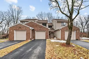 15 Littlewood Ct, Wayne Twp., NJ 07470 - Photo 1