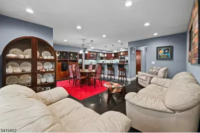 15 Littlewood Ct, Wayne, NJ 07470 - Photo 4