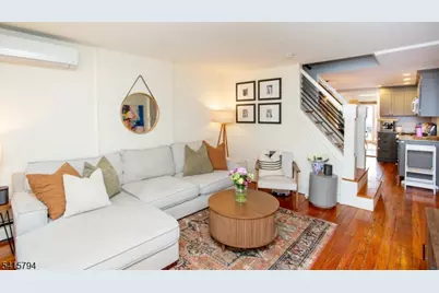 53 Buttonwood St, Lambertville, NJ 08530 - Photo 4