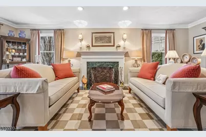 9 Buttonwood Ln, Chatham Township, NJ 07928 - Photo 4