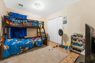 29 22nd Ave, Paterson, NJ 07513 - Photo 8