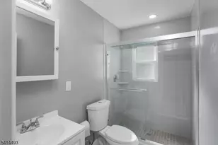 667 Colfax Rd, Wayne, NJ 07470 - Photo 10