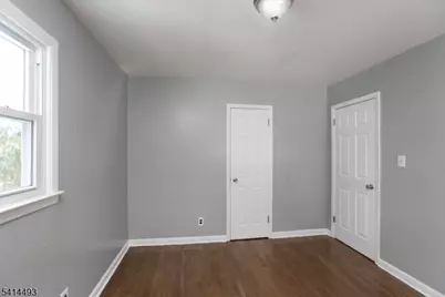 667 Colfax Rd, Wayne, NJ 07470 - Photo 8