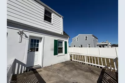 126 Hwy20231, Raritan Township, NJ 08551 - Photo 40