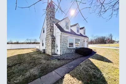 126 Hwy20231, Raritan Township, NJ 08551 - Photo 44