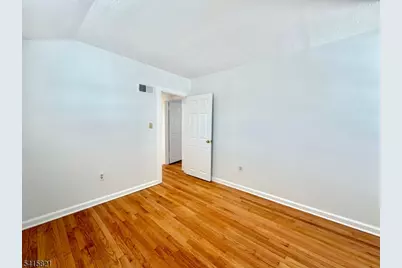 126 Hwy20231, Raritan Township, NJ 08551 - Photo 36