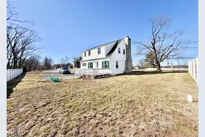 126 Hwy20231, Raritan Township, NJ 08551 - Photo 42