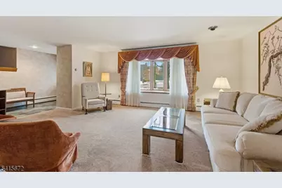 116 S Hillside Ave, Roxbury Township, NJ 07876 - Photo 4