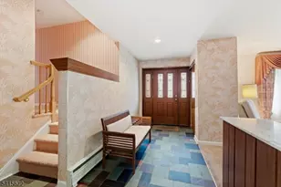 116 S Hillside Ave, Roxbury Township, NJ 07876 - Photo 6