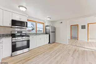 190 Martin Ave, Clifton, NJ 07012 - Photo 8