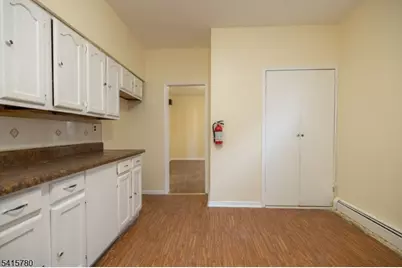 450 3rd Ave, Elizabeth, NJ 07206 - Photo 6