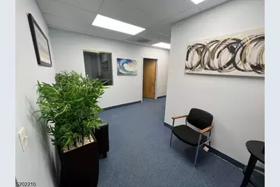 508 Hamburg Tpke, Wayne, NJ 07470 - Photo 4