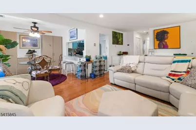 15 Boulder Run Rd, Paterson, NJ 07501 - Photo 8