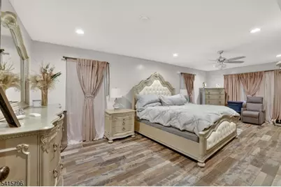 31 Mertz Ave, Belleville, NJ 07109 - Photo 12