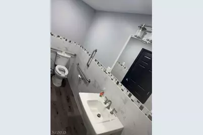 865 Teaneck Rd, Teaneck Township, NJ 07666 - Photo 4